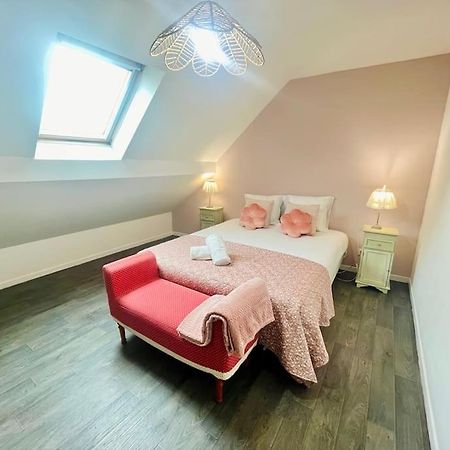 Magnifique Maison De Ville Morestel Екстер'єр фото